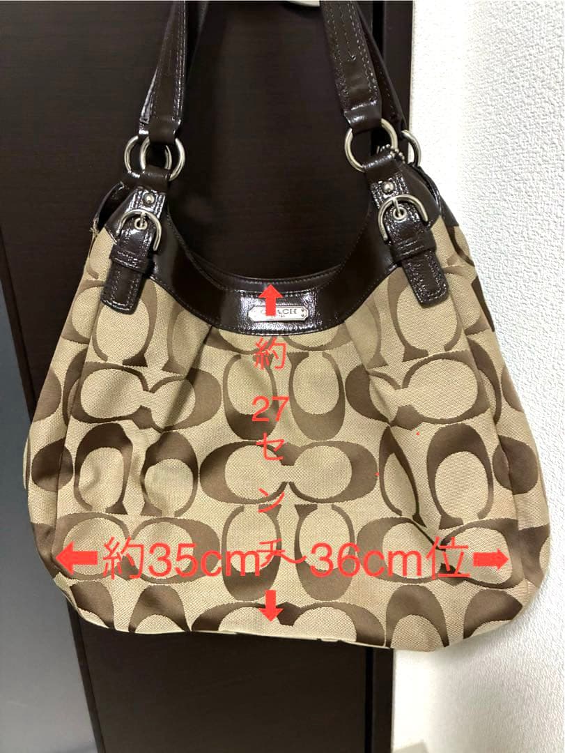 ひまわり❤︎プロフお読みください COACHロゴプリント ショルダーバッグ