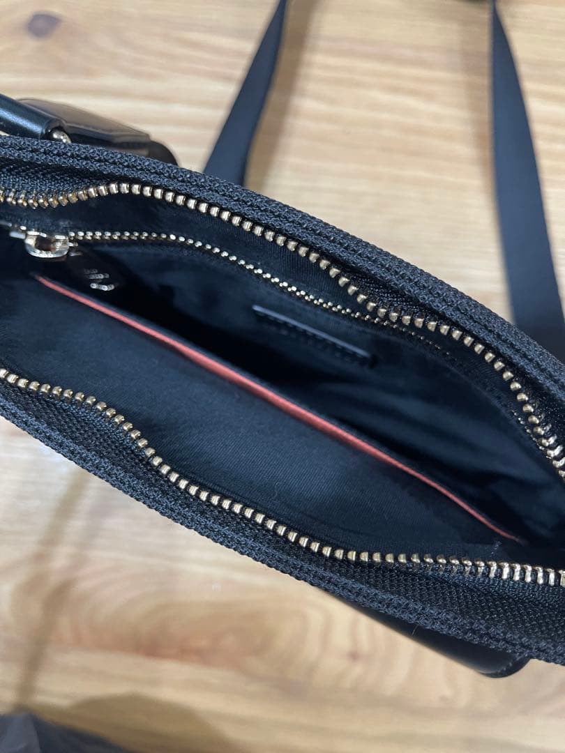 Paul Smith ショルダーバッグ ブラック