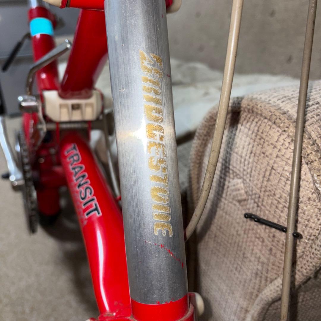 ブリヂストン TRANSIT 12インチ　レッド赤