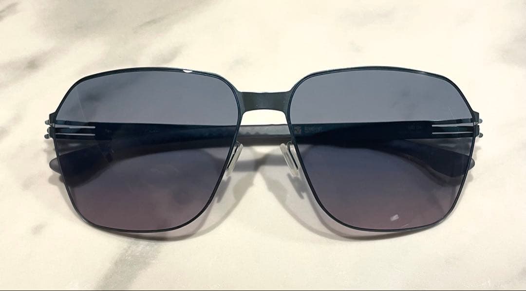 Mercedes Benz ×icberlin サングラス　アイシーベルリン