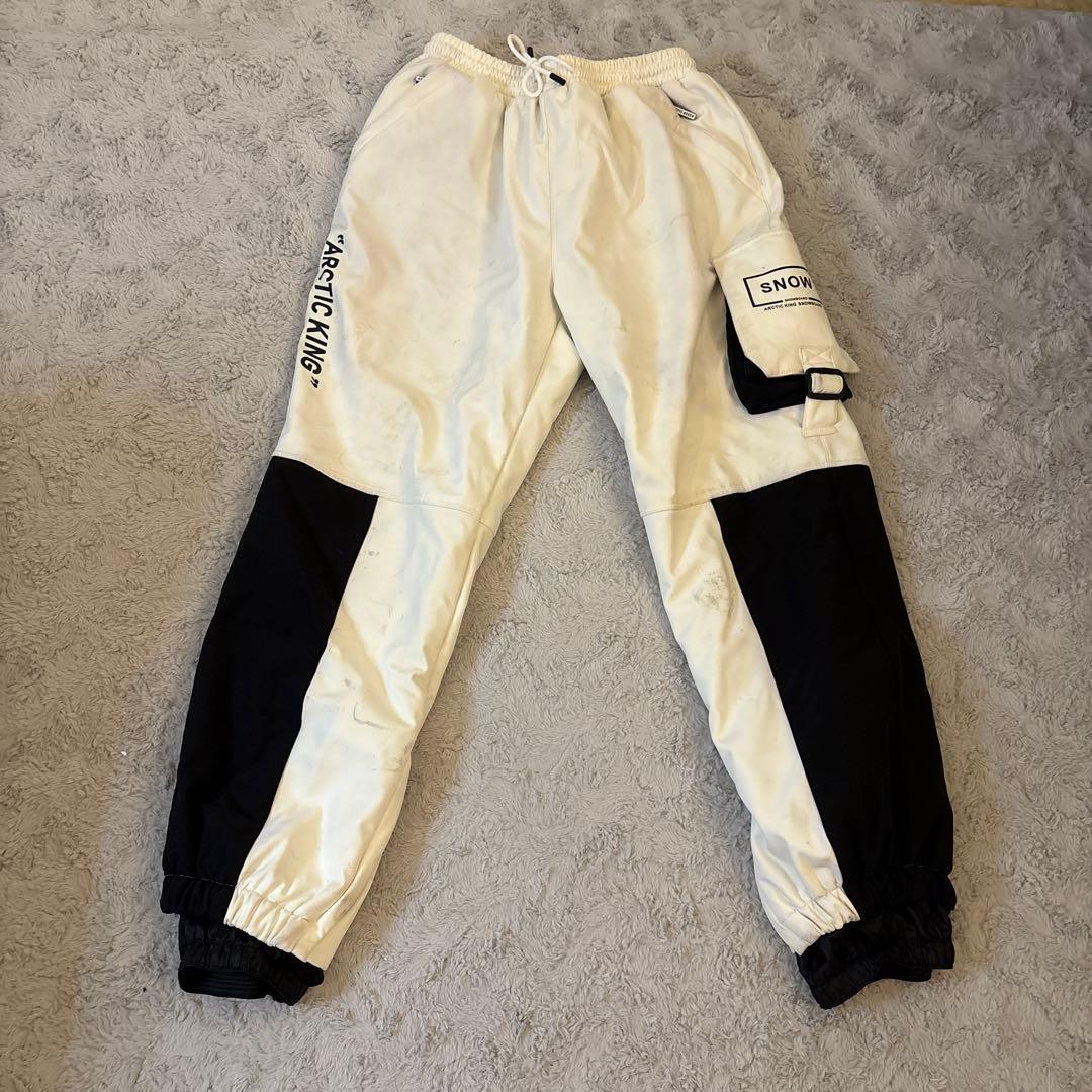 スノーボードウェア　セットアップ　上下　ブラック/ホワイト　男女兼用