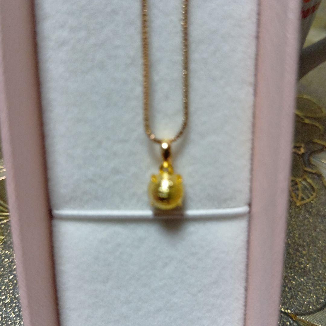 ゴールド ペンダント ネックレストップにK18刻印有ります。