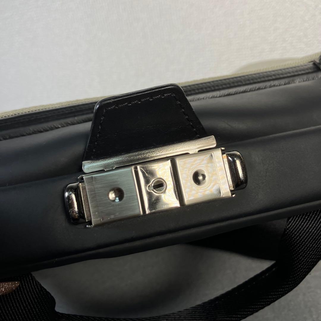 【美品】ARTPHERE アートフィアー　ダレスバッグ　ショルダーバッグ