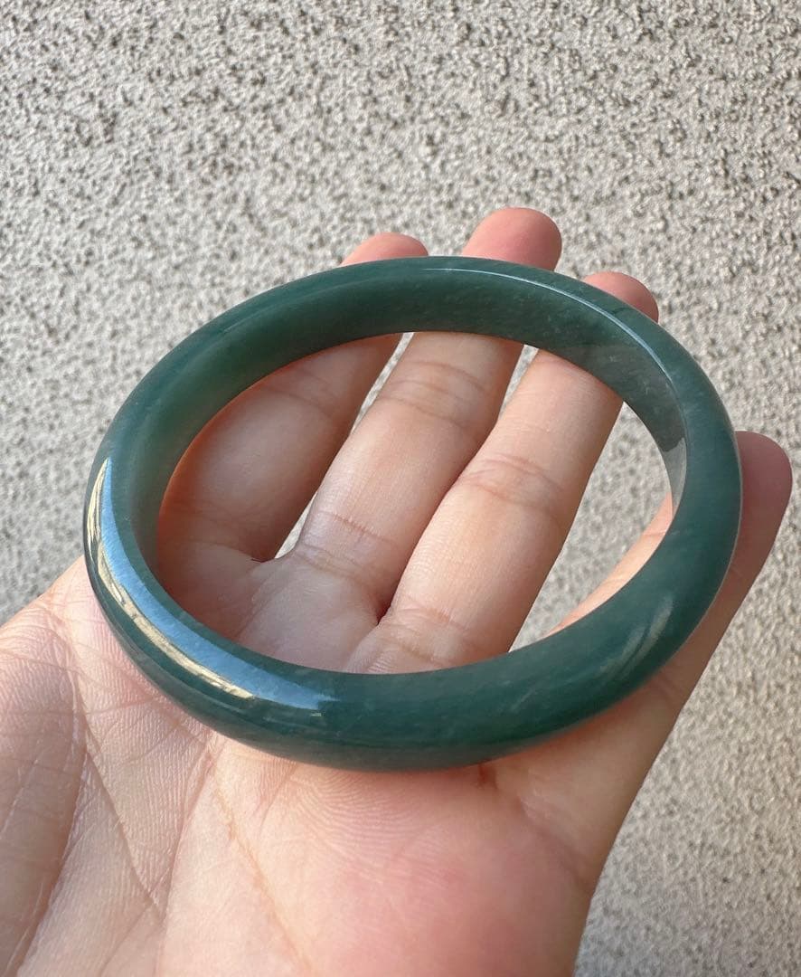 Ａランク翡翠 ヒスイバングル 藍水翡翠　鑑定書付き