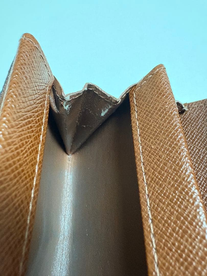 LOUIS VUITTON ルイヴィトン モノグラム ケース