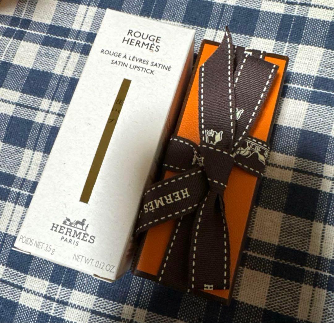 エルメスインカラー GINZA SIX 77 ルージュ・グルナード　口紅　最新作