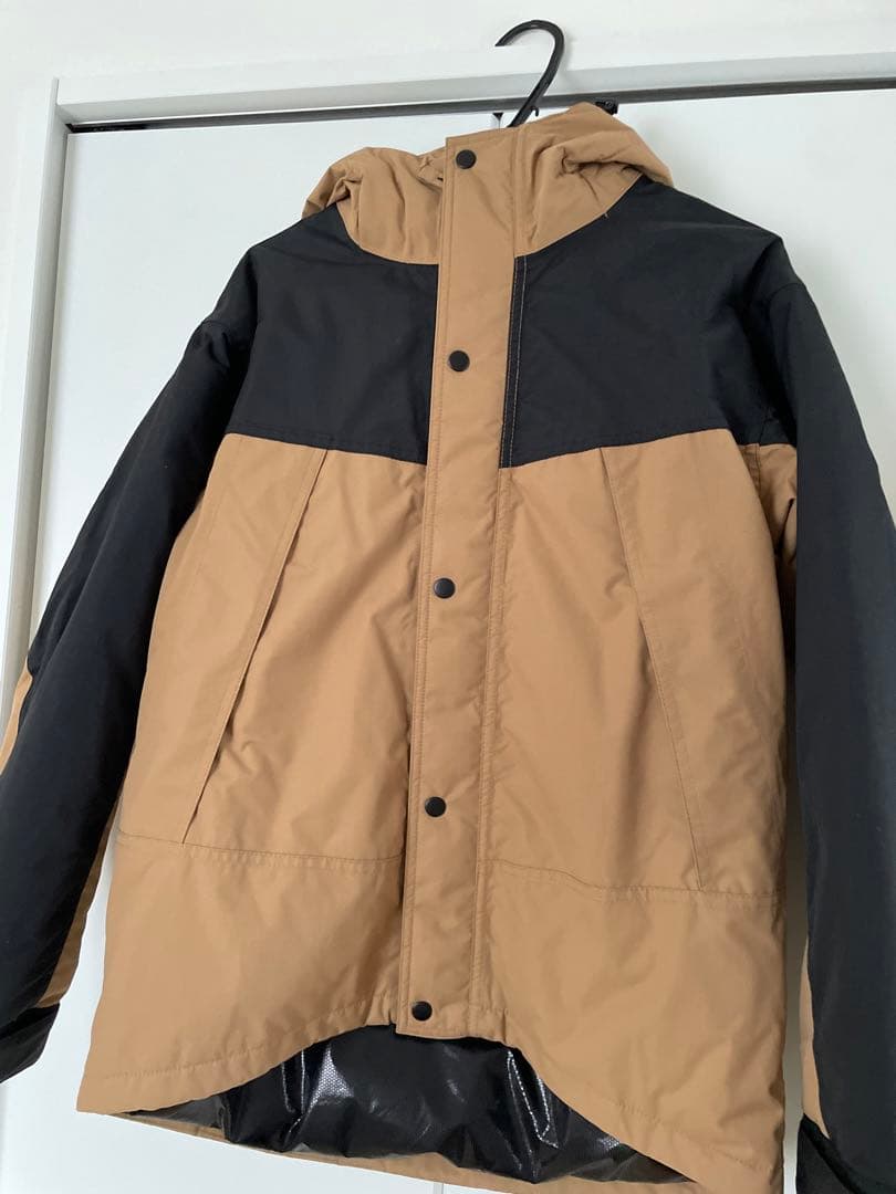 イージスフュージョンダウン　ジャケット＆パンツセット　ワークマン