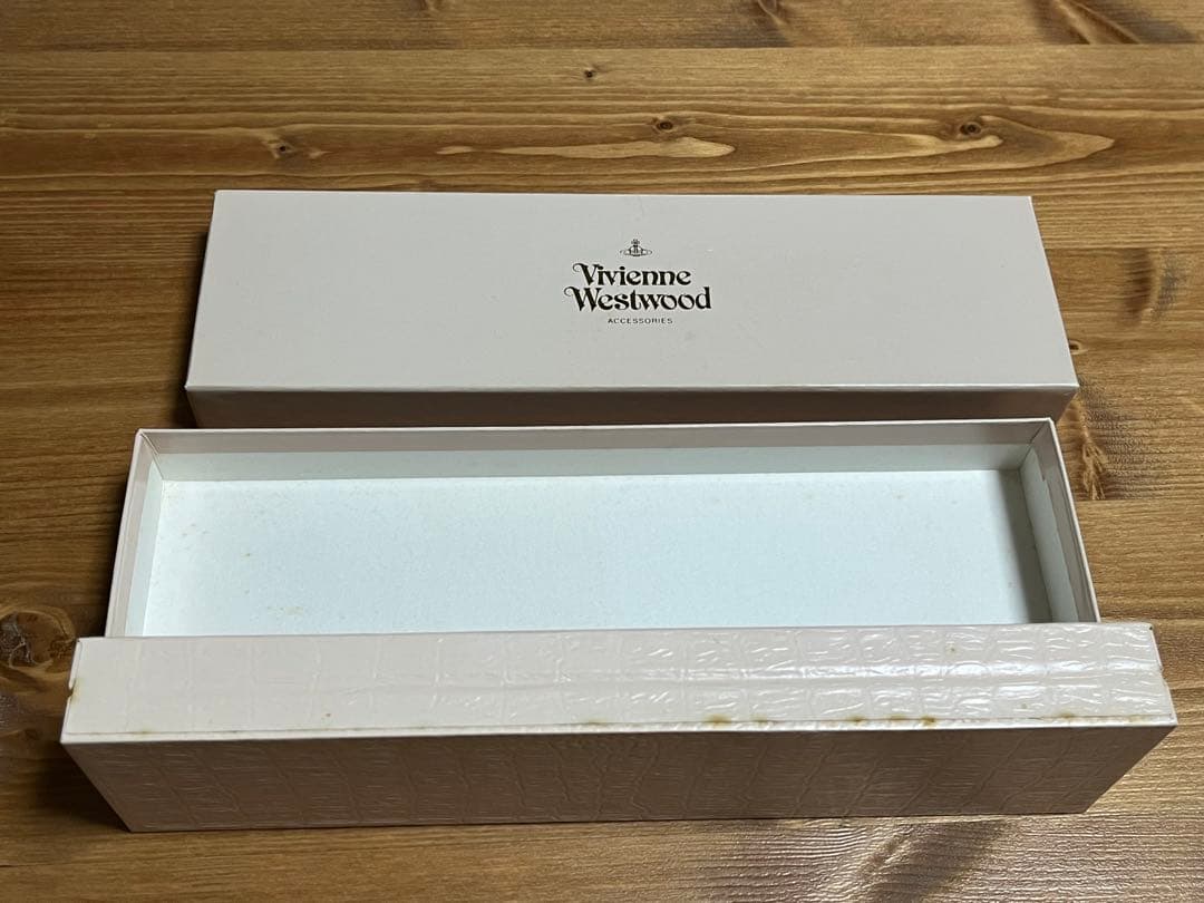 Vivienne Westwood 時計 ⭐︎レア⭐︎オービタルアーマーシェル