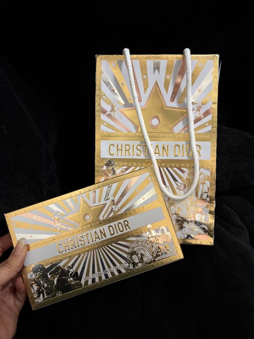 新品未使用DIOR クチュールマルチユースパレット　クリスマスコフレ　2025