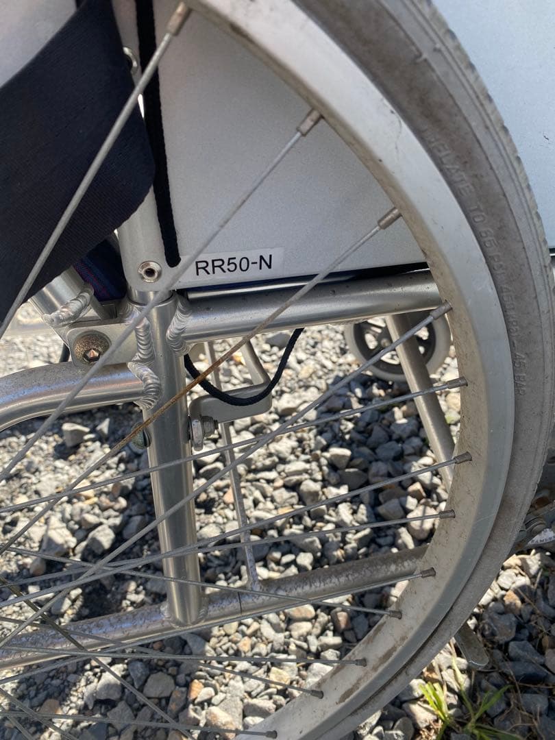 リクライニング　車イス　KAWAMURA　RR50N