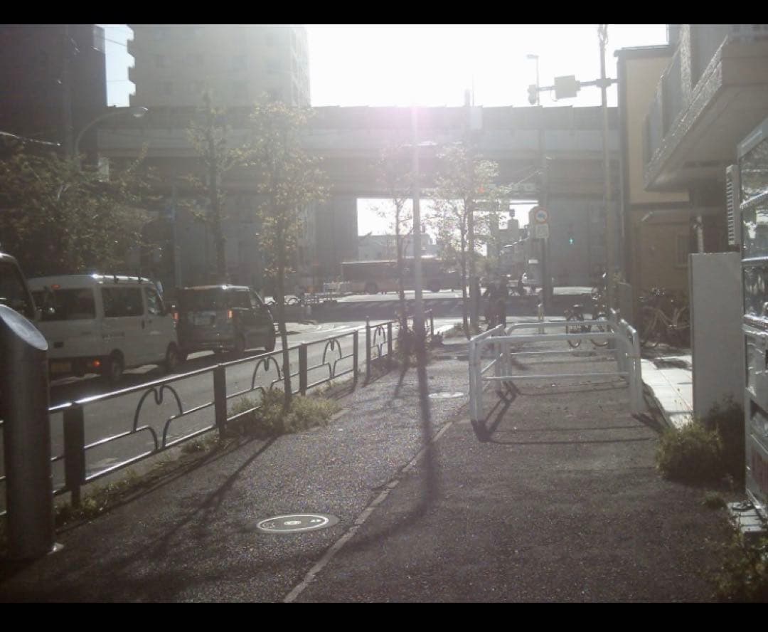 完動品　Polaroid PDC 2070 デジタルカメラ 2.1メガピクセル