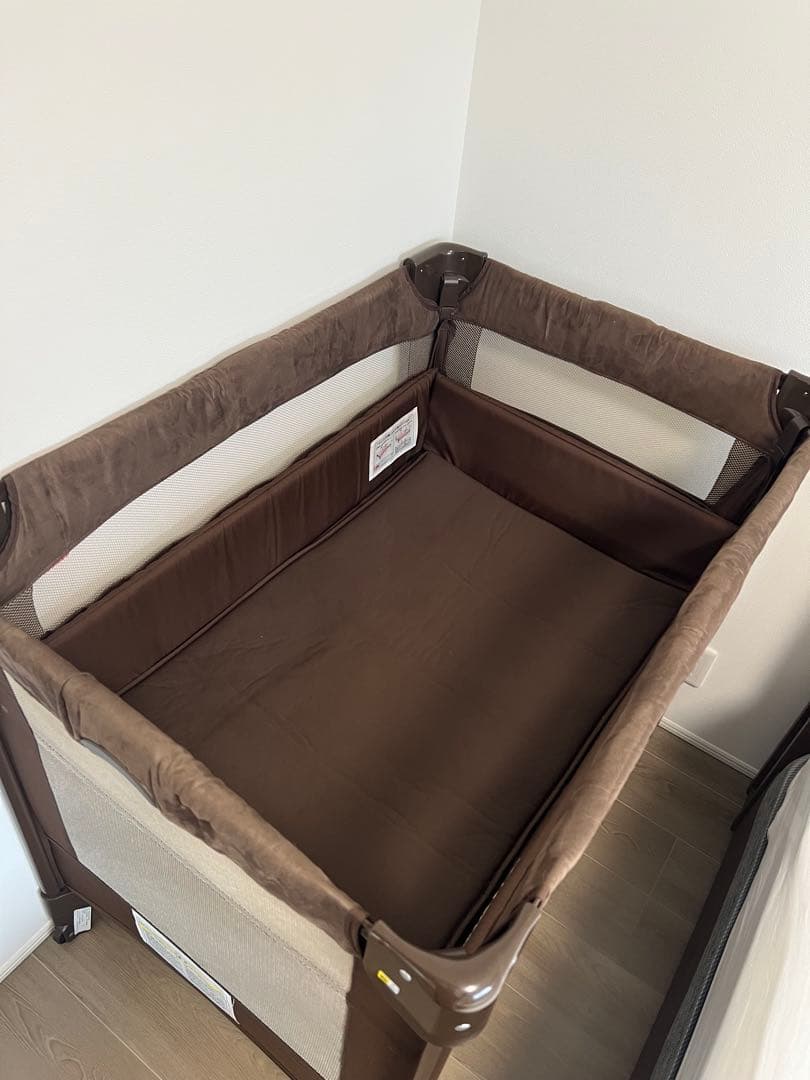 アップリカ ココネル エアープラス ブラウン 収納袋付