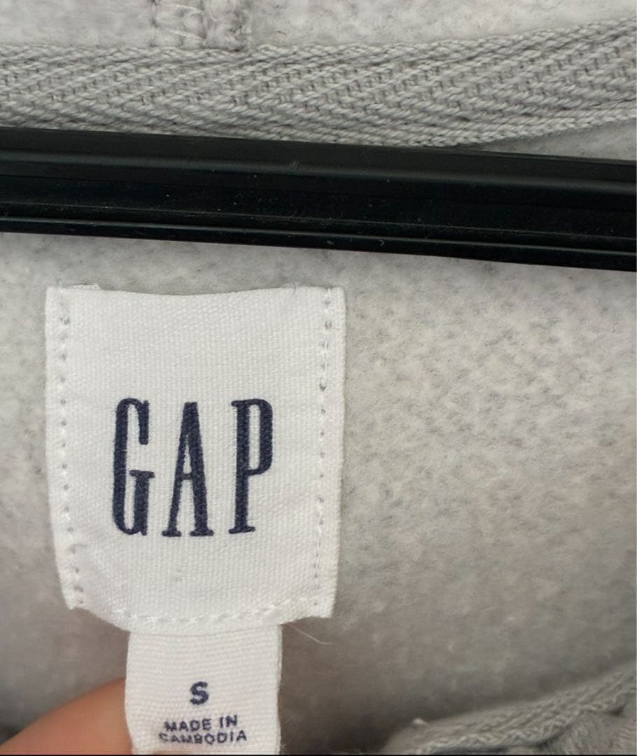 GAP グレー フルジップパーカー Sサイズ
