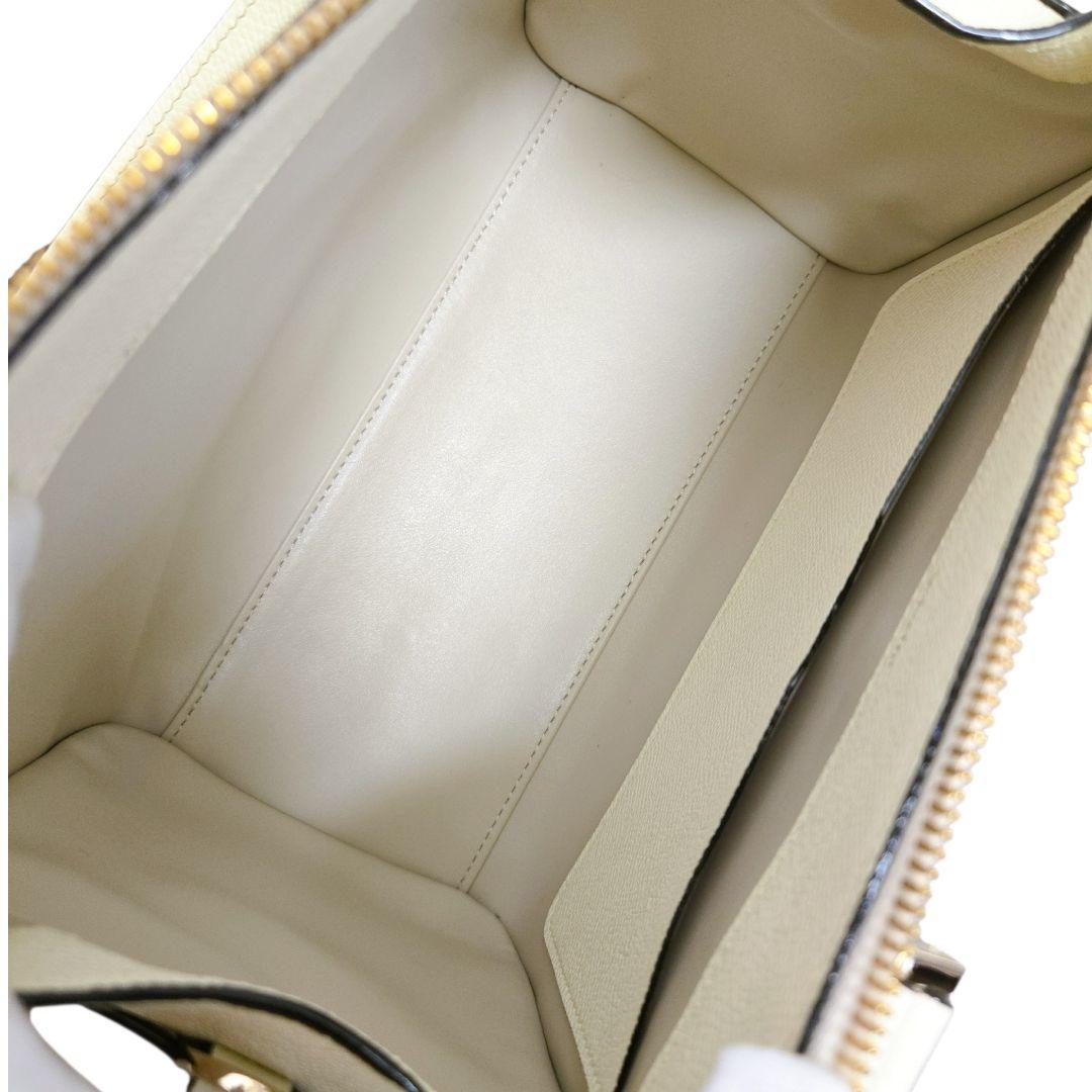 【新品】ヴァレクストラ バビラ ミニ レザー 2WAYハンドバッグ ホワイト