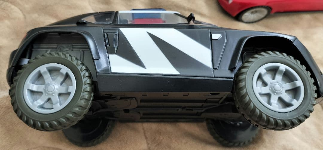 ディズニー　ズートピア　ビークル　ポリスカー　スポーツカー　パトカー