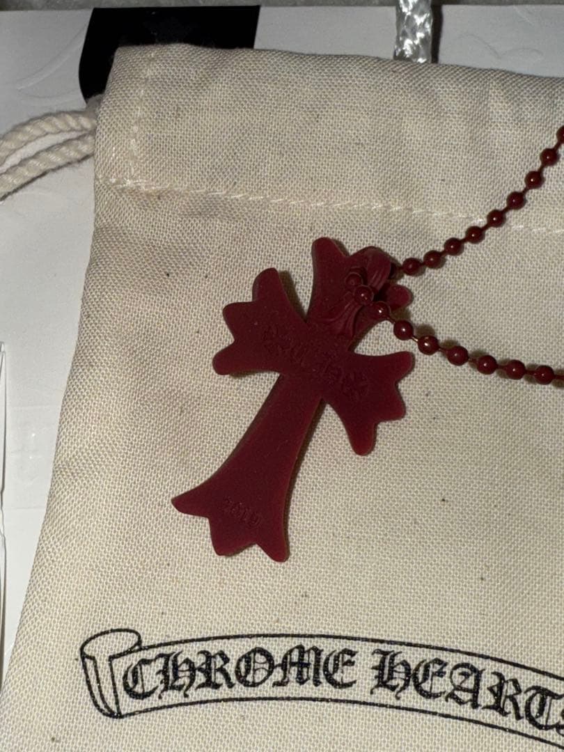 CHROME HEARTS クロムハーツ ラバークロス ネックレス ワイン