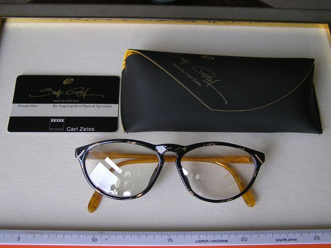 石川県発、 Carl Zeiss Germany メガネフレーム