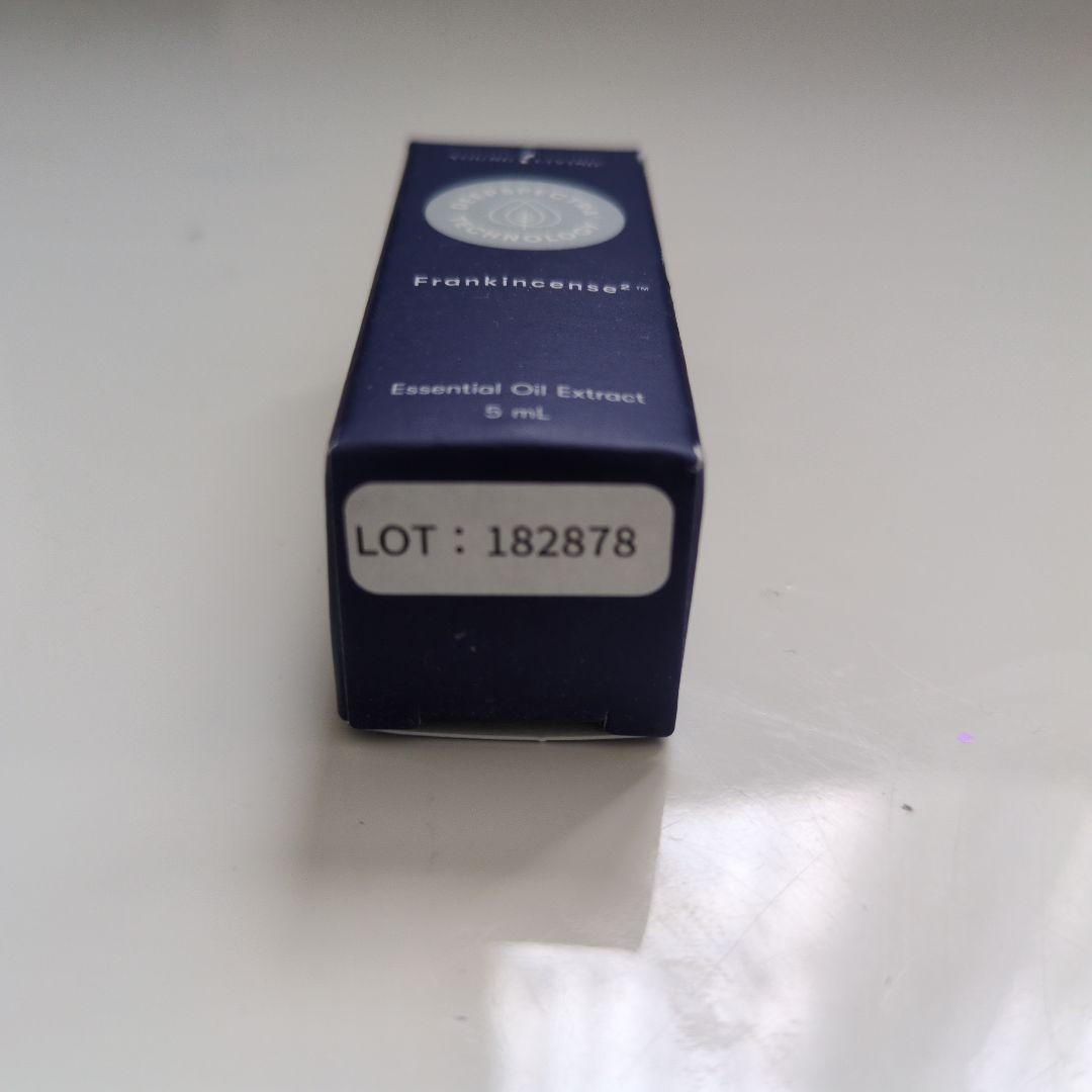 Yディープスペクトラ　フランキンセンス　2 5mL