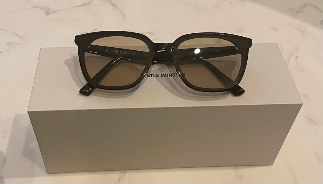 GENTLE MONSTER LILIT-01 ブラウン