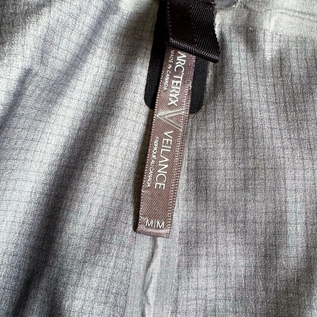 ARC’TERYX アークテリクス　VEILANCE ダウン　コート　ジャケット