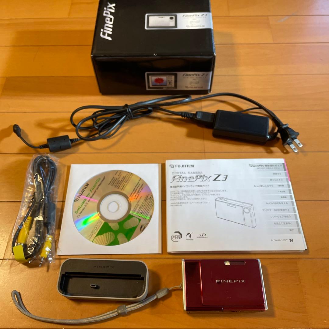 Fujifilm FinePix Z3 レッド 本体