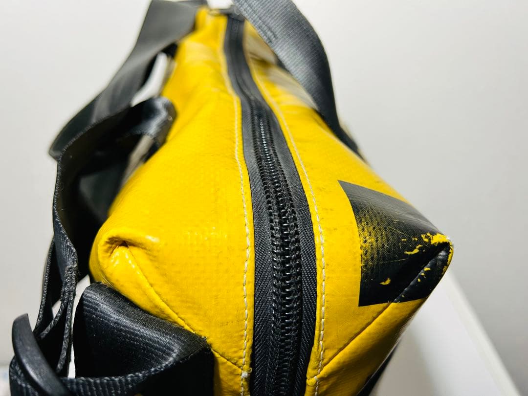 【最終値下げ】フライターグ　BEN F77 イエローブラック ショルダーバッグ