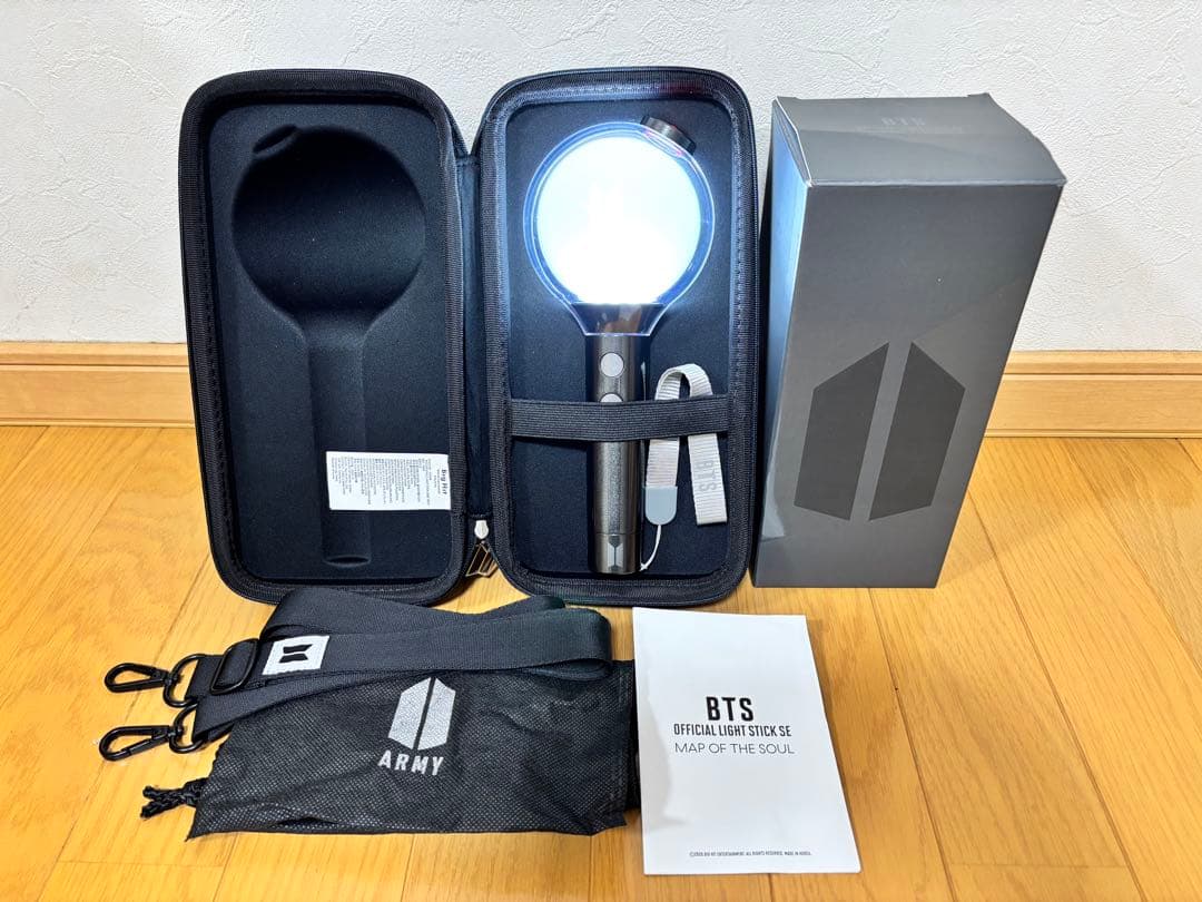 BTS✨公式LIGHT STICK SE VER.4 ペンライト＆アミボムケース