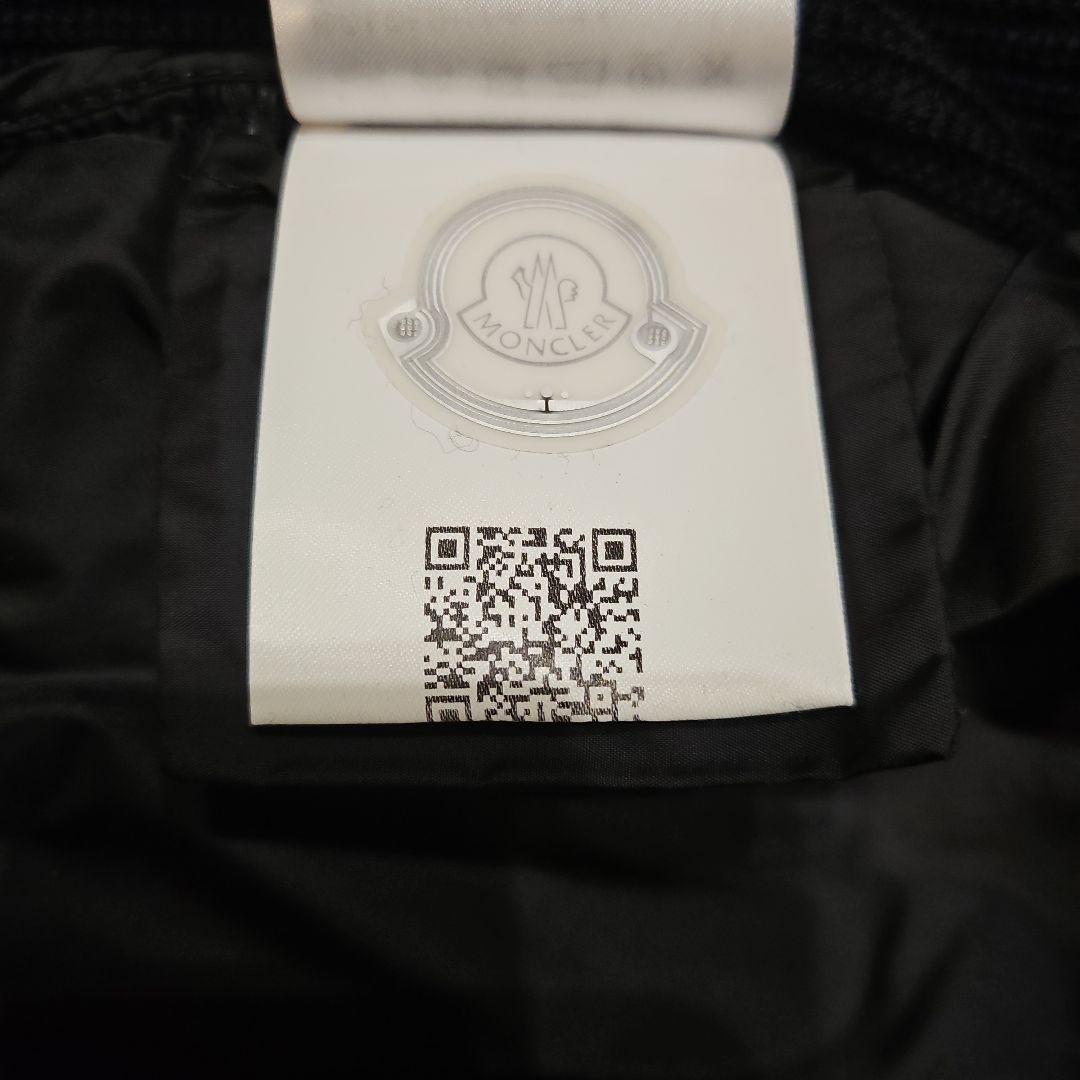 テロン⭐MONCLER ブラックダウンニット　 フード付き