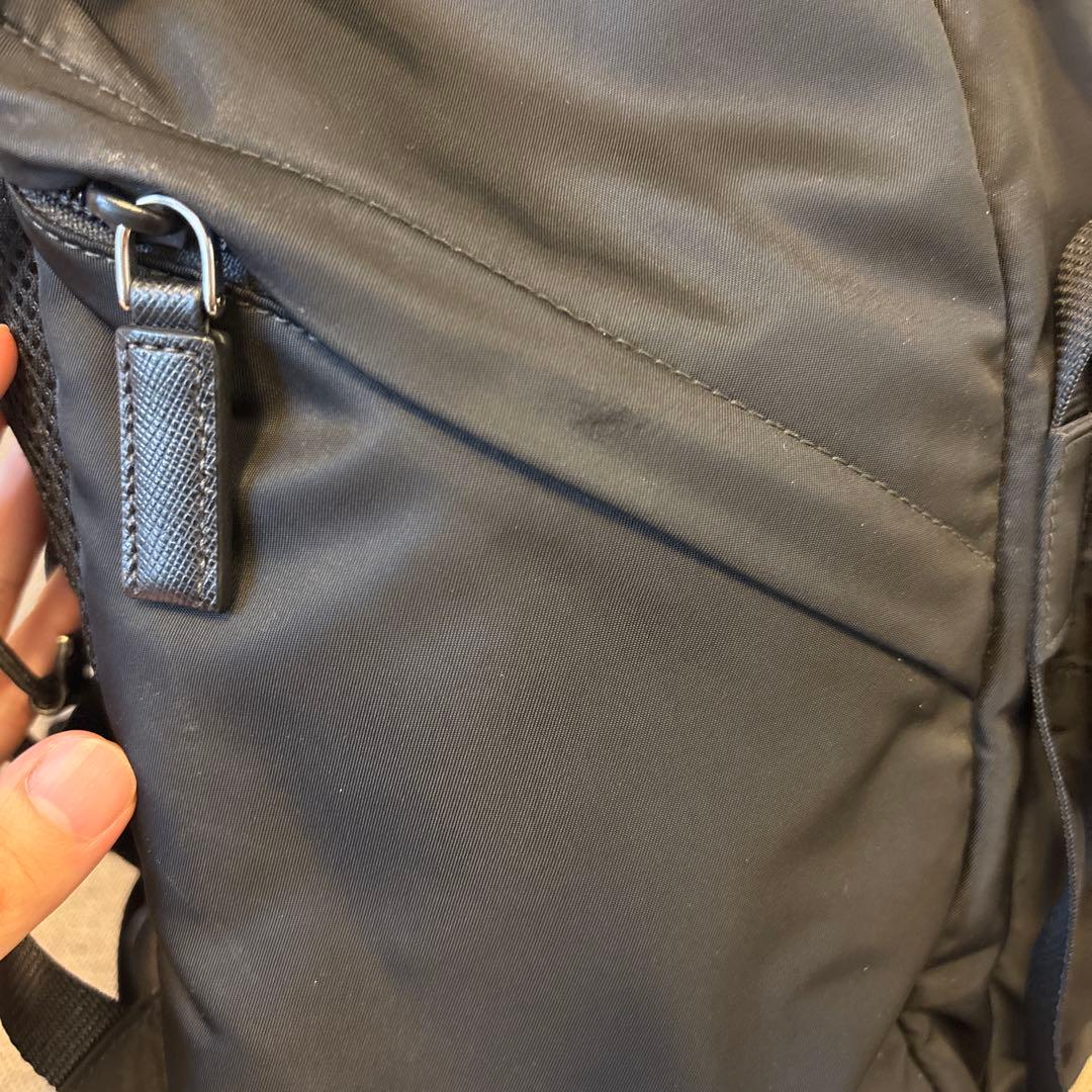 プラダ　あんしん鑑定済　パックパック　2VZ135 ブラック　サフィアーノレザー