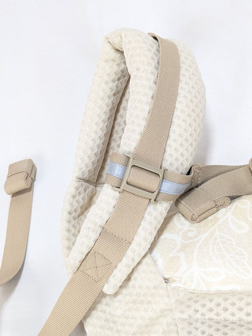 美品 ergobaby エルゴ オムニ ブリーズ クリームフラワーレース