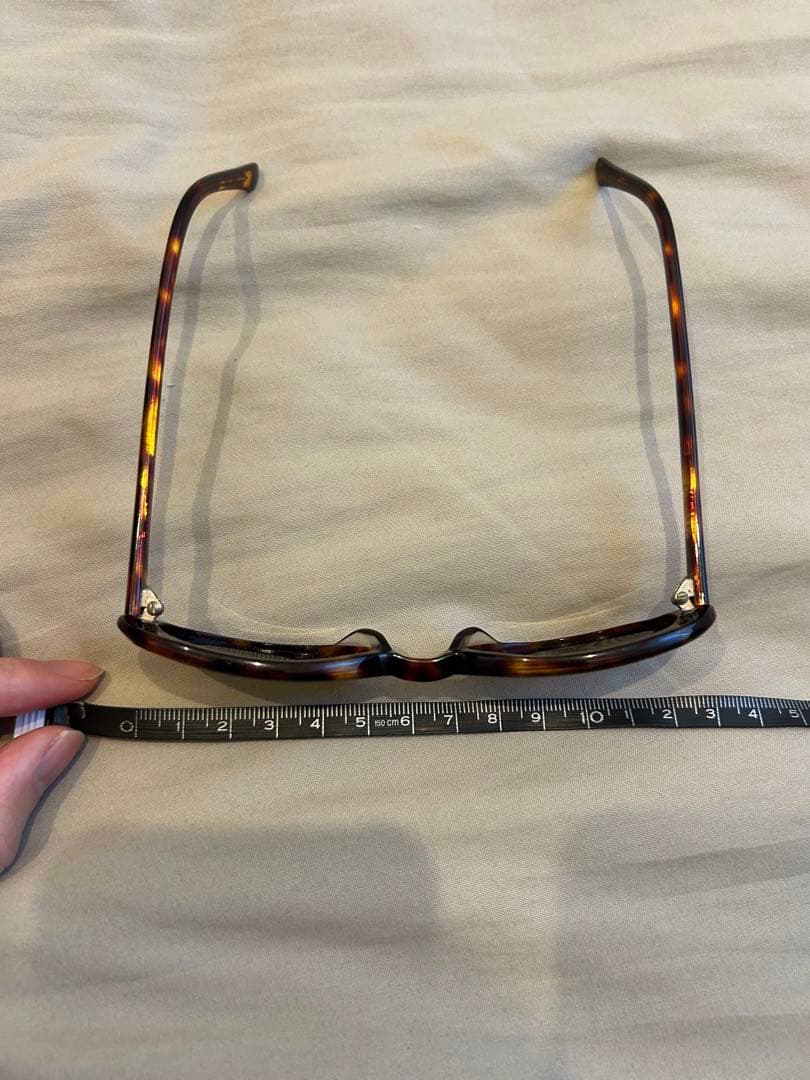 Stüssy サングラス　ケース付