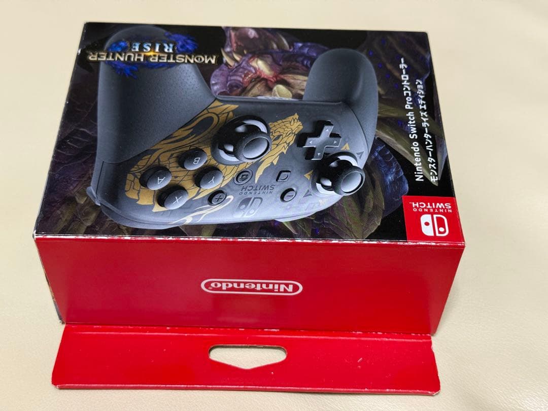 Nintendo Switch　プロコントローラー　モンハンライズエディション