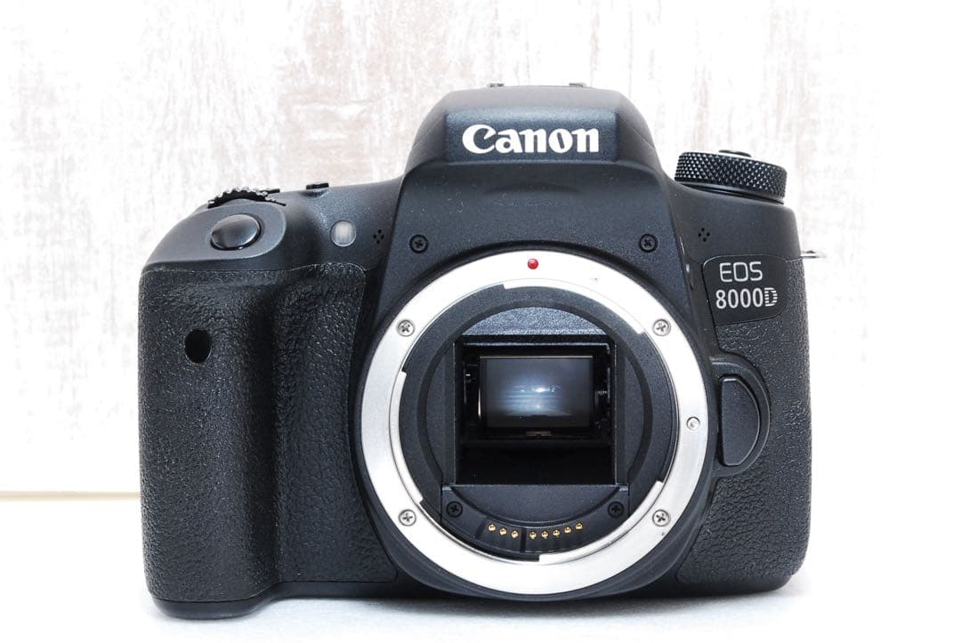 ✨Canon EOS 8000D✨ 2420万画素 一眼レフ Wi-Fi搭載