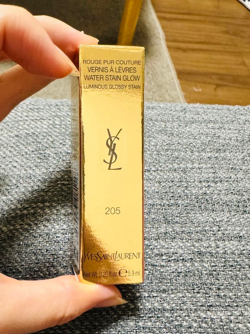 205 ルージュピュールクチュールヴェルニウォーターグロウ