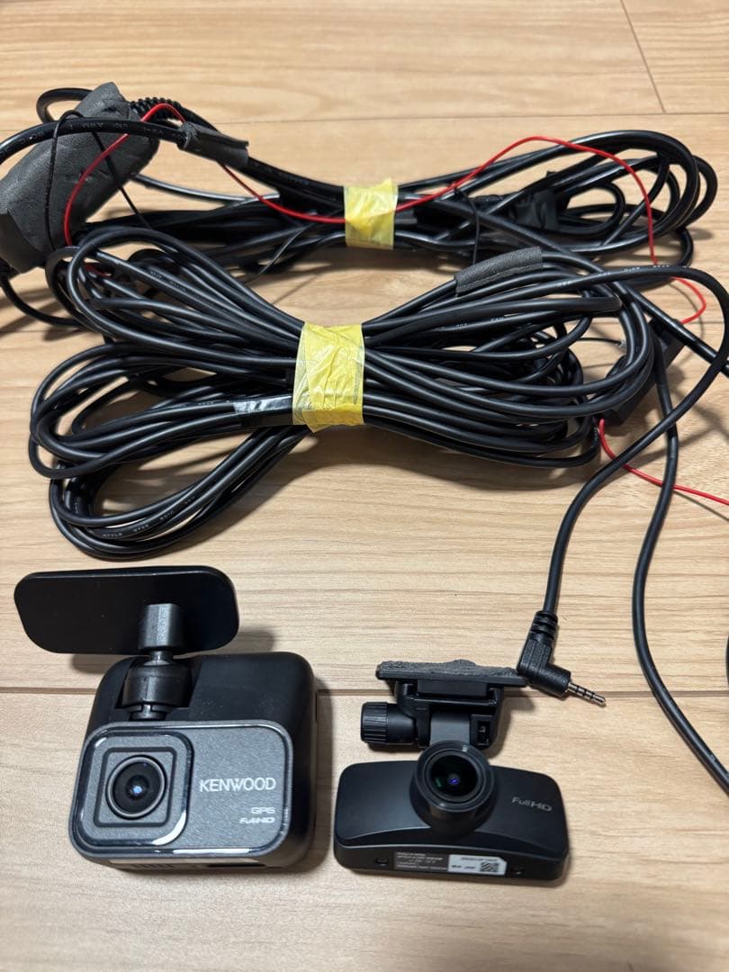 ケンウッドKENWOOD DRV-MR480D ドライブレコーダー　前後カメラ