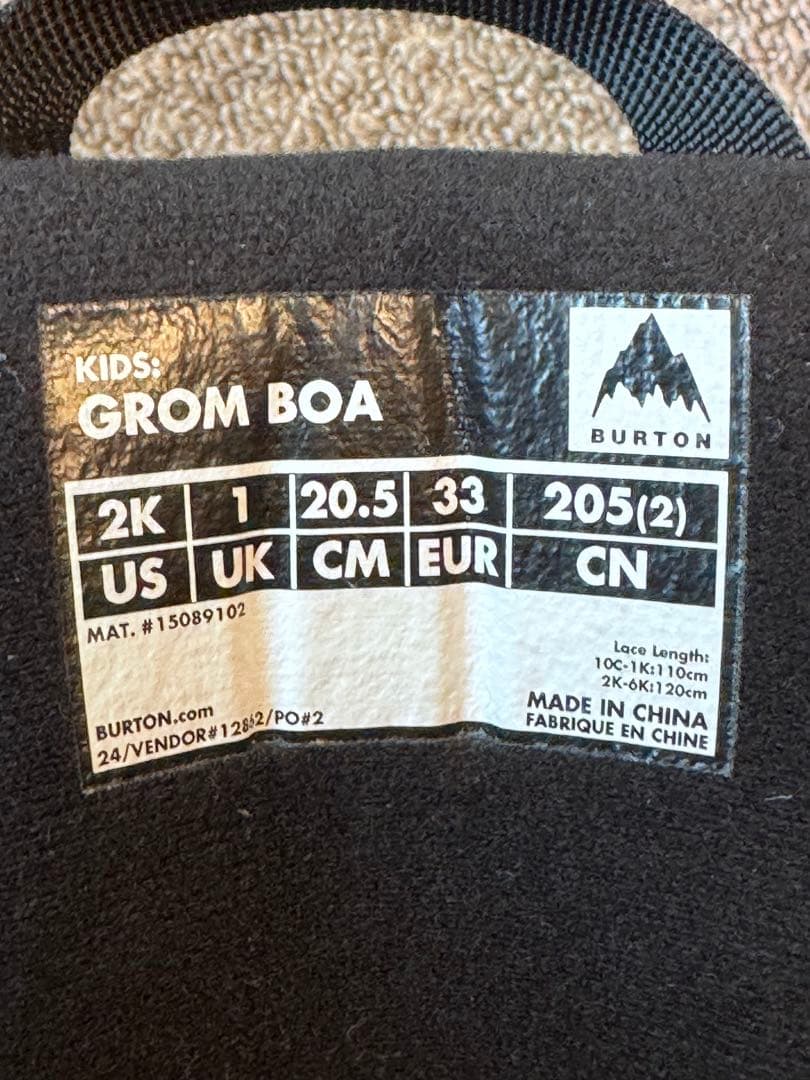 Burtonバートン.キッズGROM BOAブーツ、ビンディングセット_中古