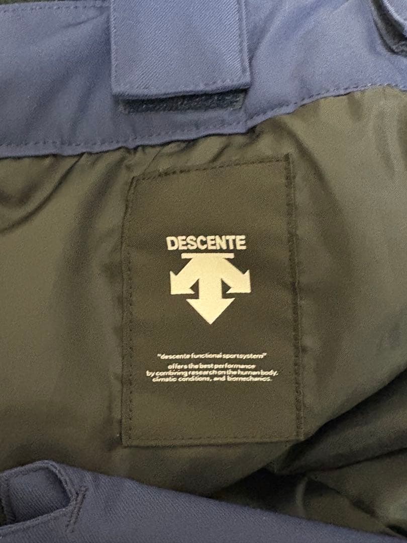 DESCENTE スノーウェア
