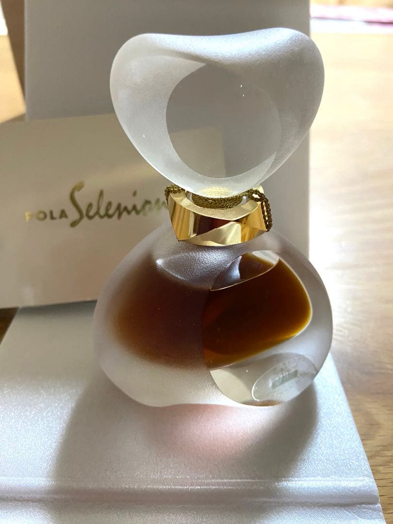POLA selenion ポーラ　パフュームセレニオン30ml