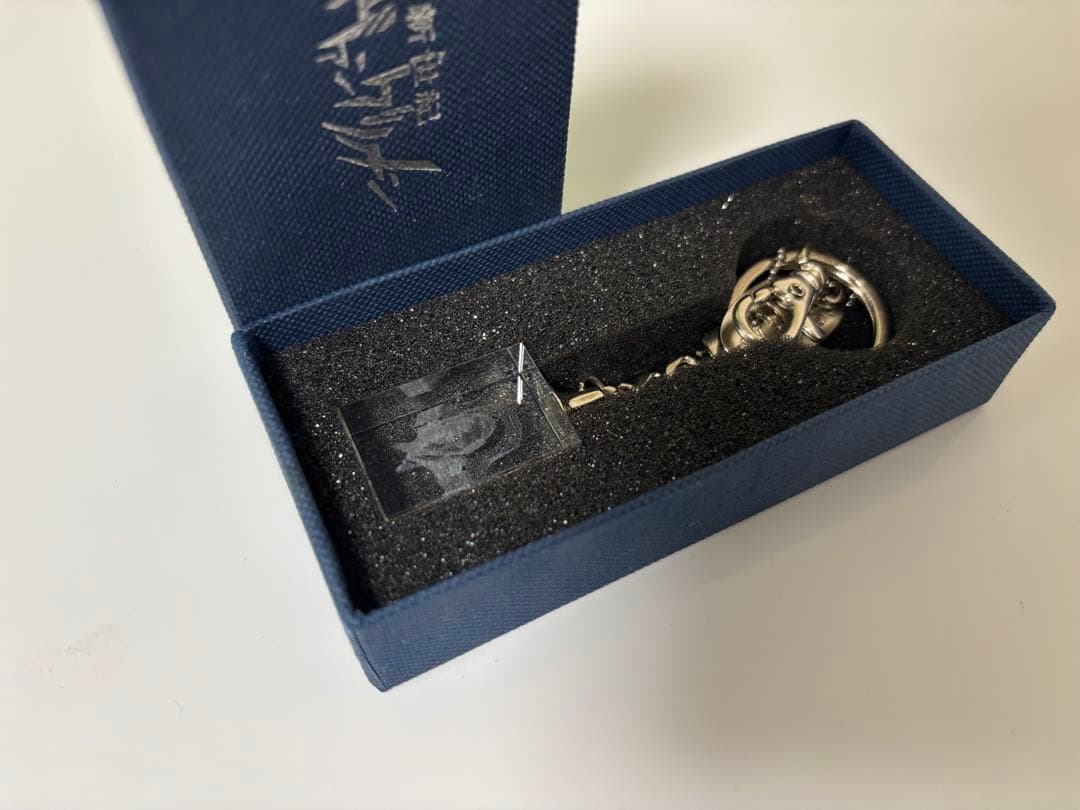 エヴァンゲリオン 初号機 クリスタルキーホルダー