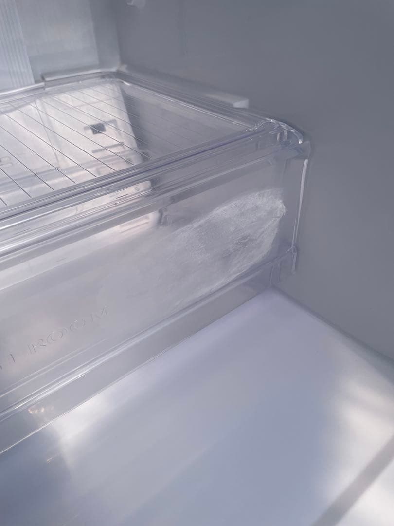 828 アクア 3ドア冷蔵庫 右開き シルバー コンパクトデザイン 二人暮らし