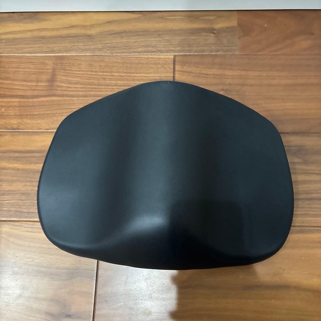 黒の骨盤矯正クッション