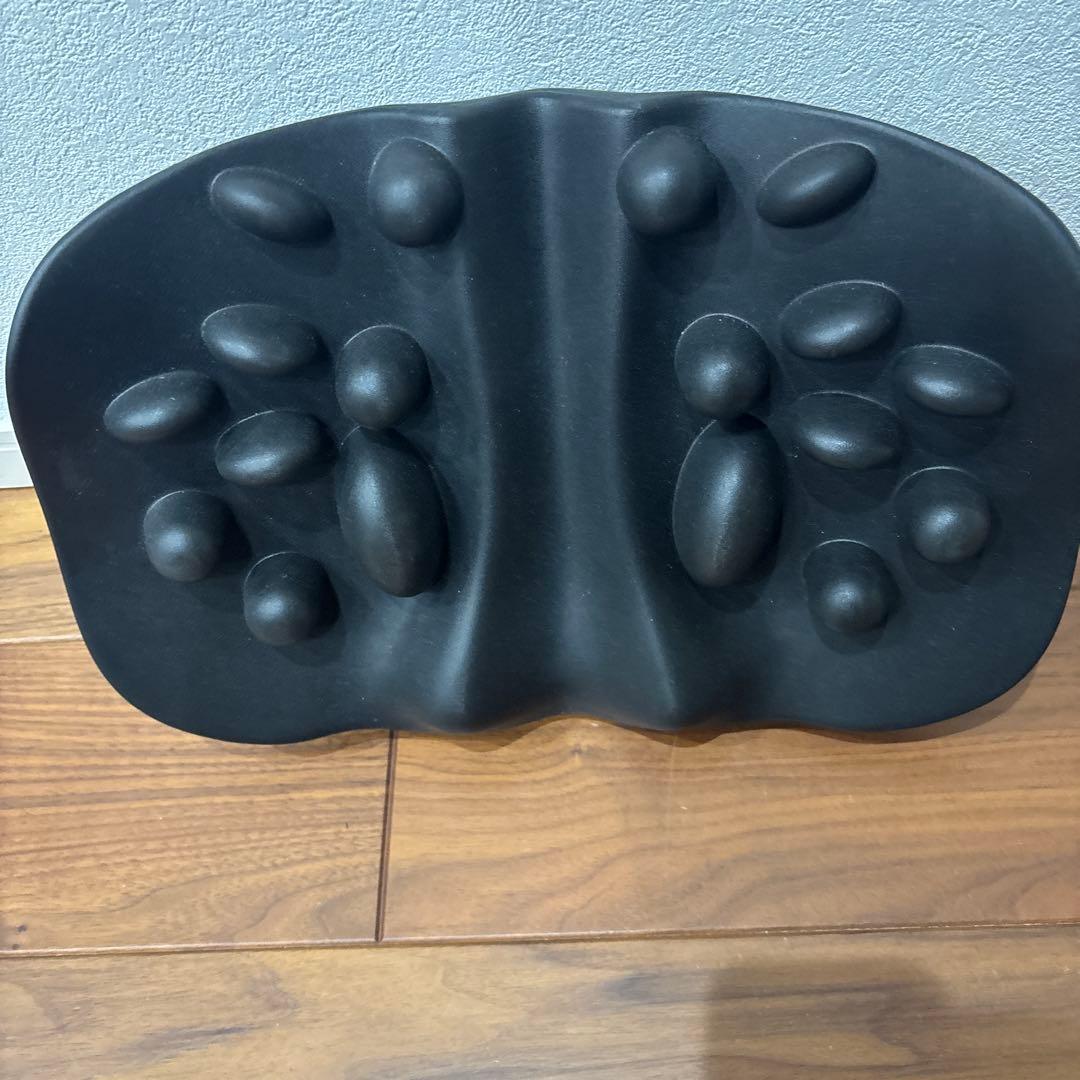 黒の骨盤矯正クッション