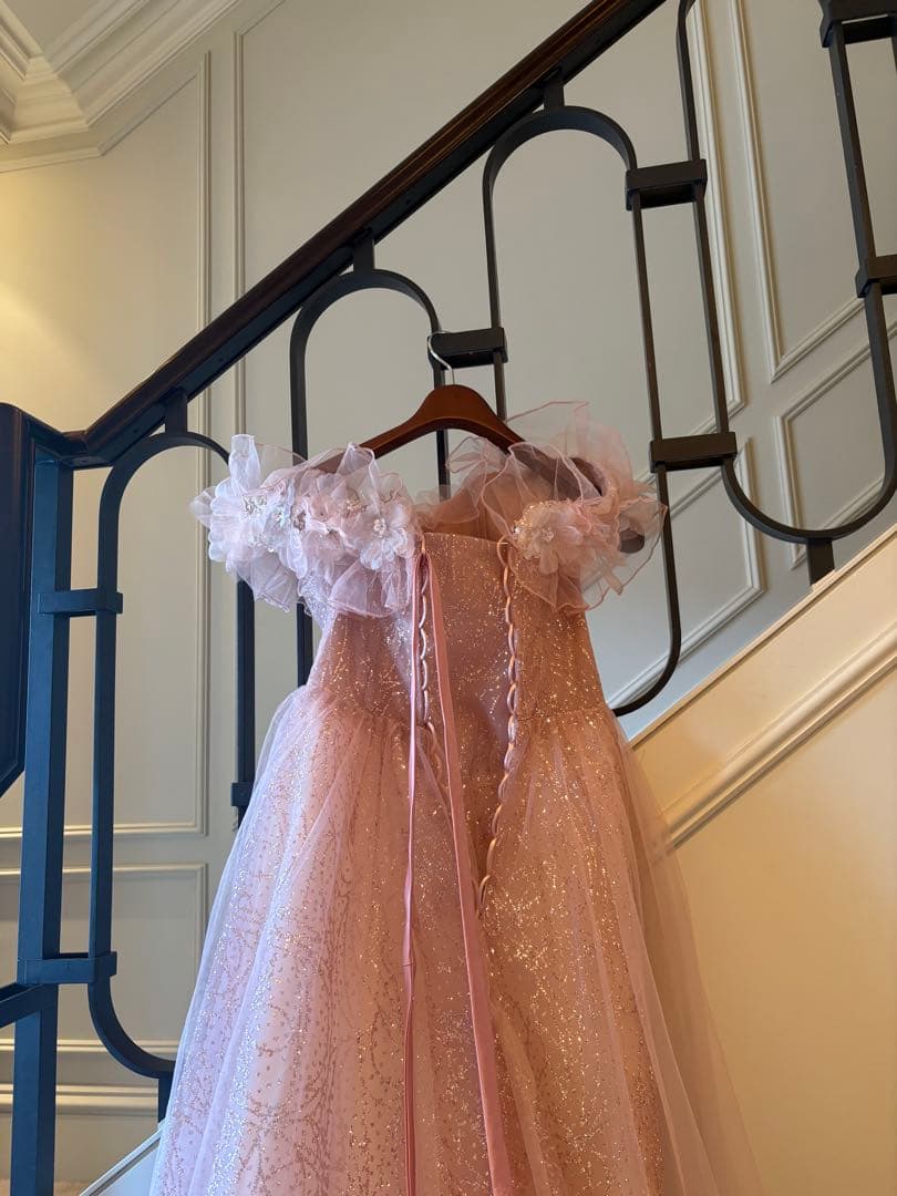 【美品】オフショルダー フラワー装飾 ロングドレス ピンク