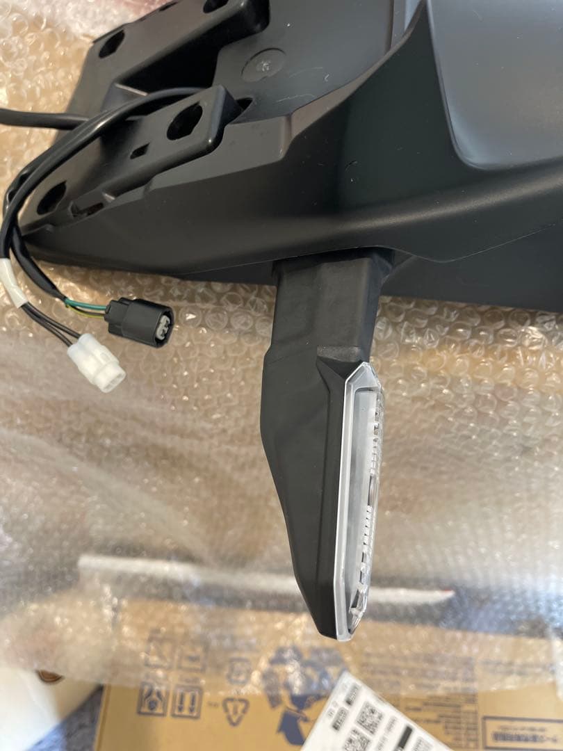 新車外し　z900rs テールランプ　ウィンカー　リレー　ハンドル