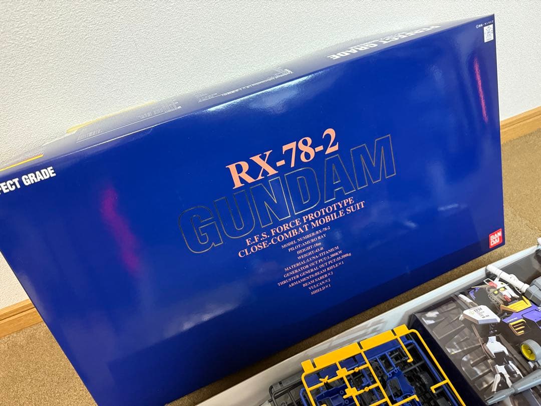 RX-78-2ガンダム PG パーフェクトグレードキット