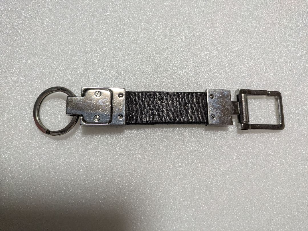 GUCCI グッチ 黒レザー キーホルダー