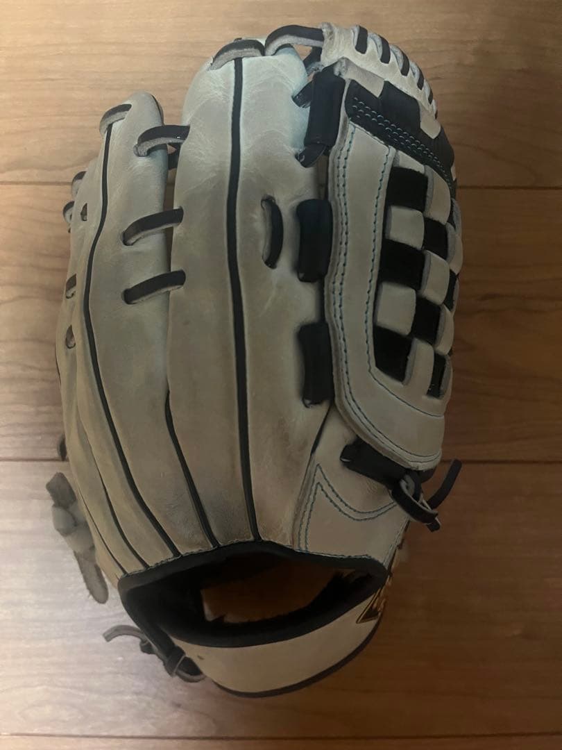 野球グローブ 内野手用 源田モデル