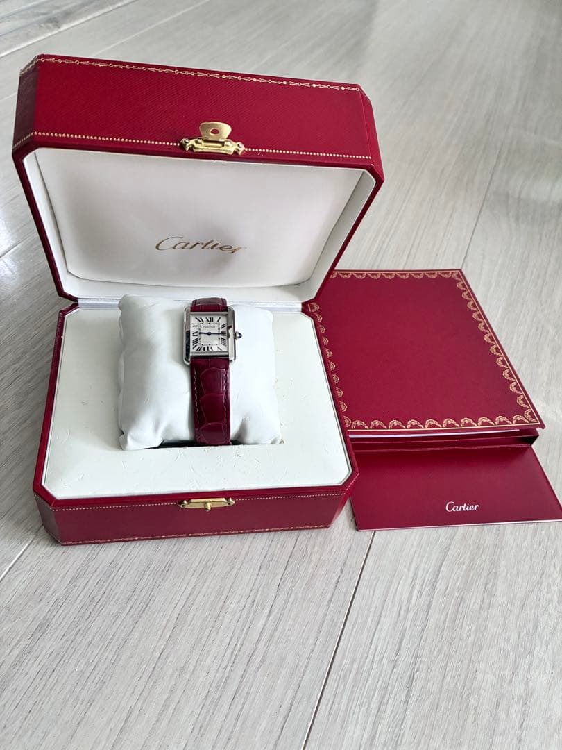 Cartier タンクソロ クォーツ時計 バーガンディ