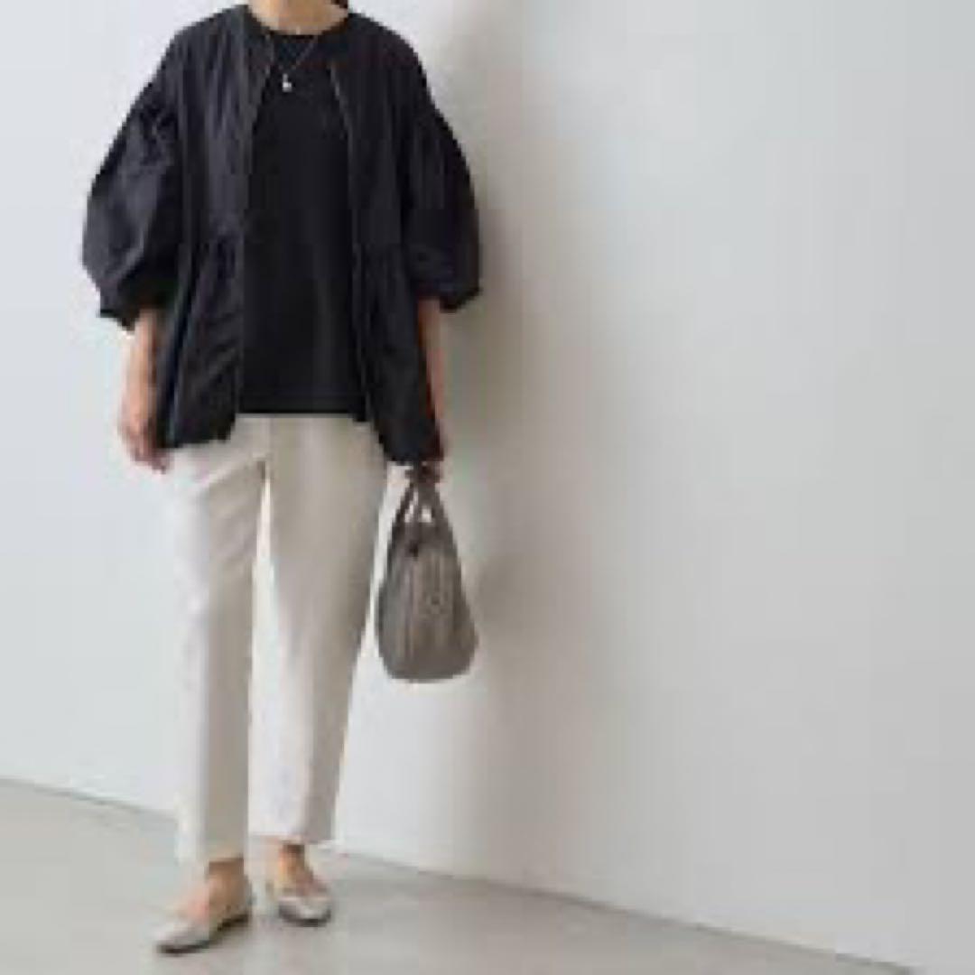 タグ付き　新品未使用　ビアズリー　ペプラムジップシャツブルゾン　ブラック