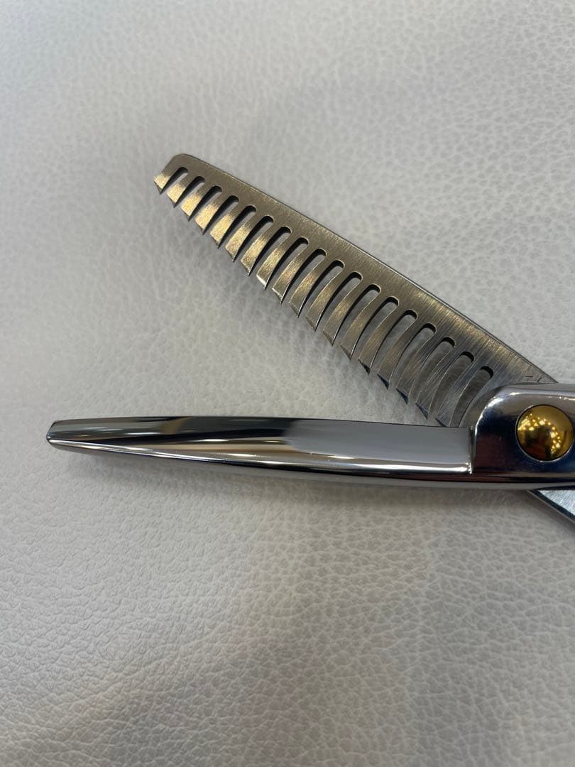 アルファセニングシザー　SGT18M（カット率　30%）